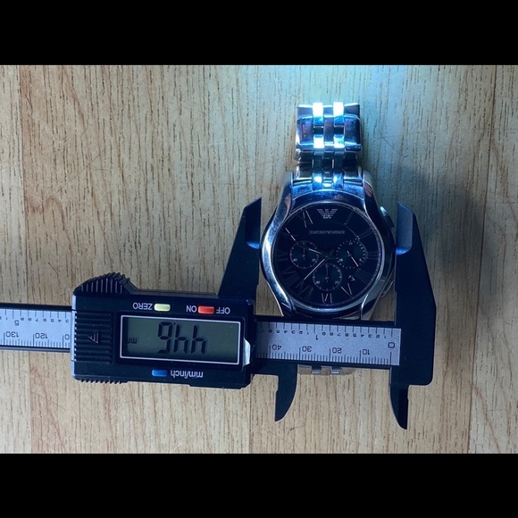 Emporio Armani Classic Chronograph Men's Watch - Picture 5 of 5